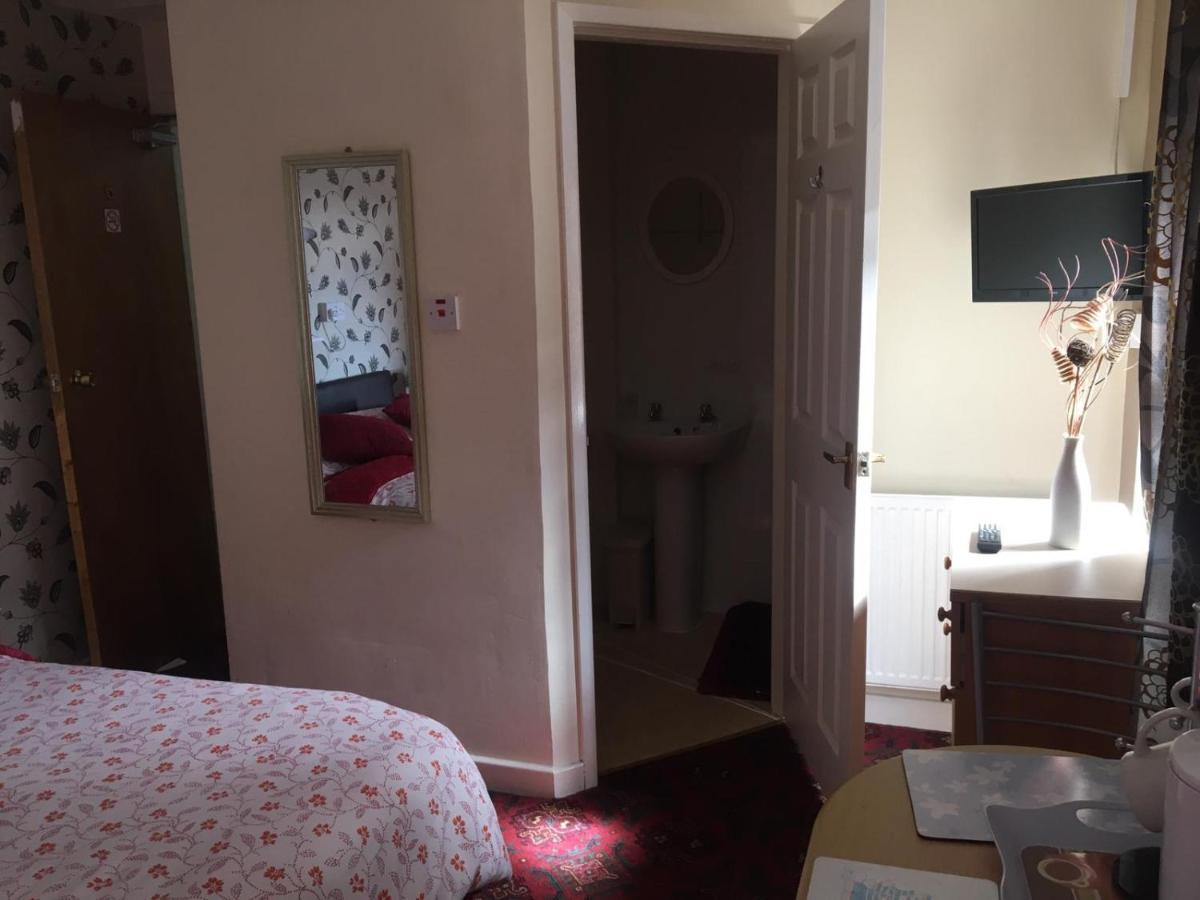 بلاكبول White Moon Hotel المظهر الخارجي الصورة