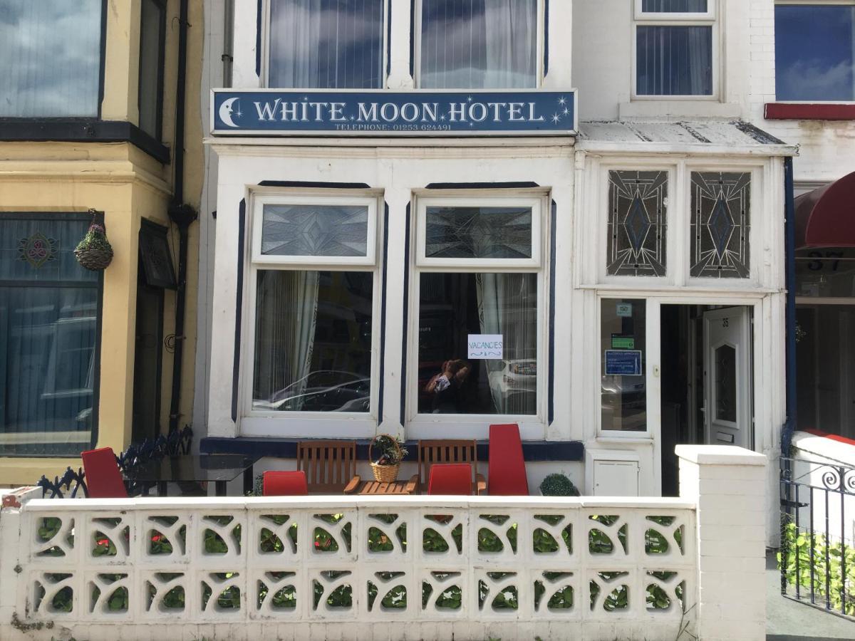 بلاكبول White Moon Hotel المظهر الخارجي الصورة