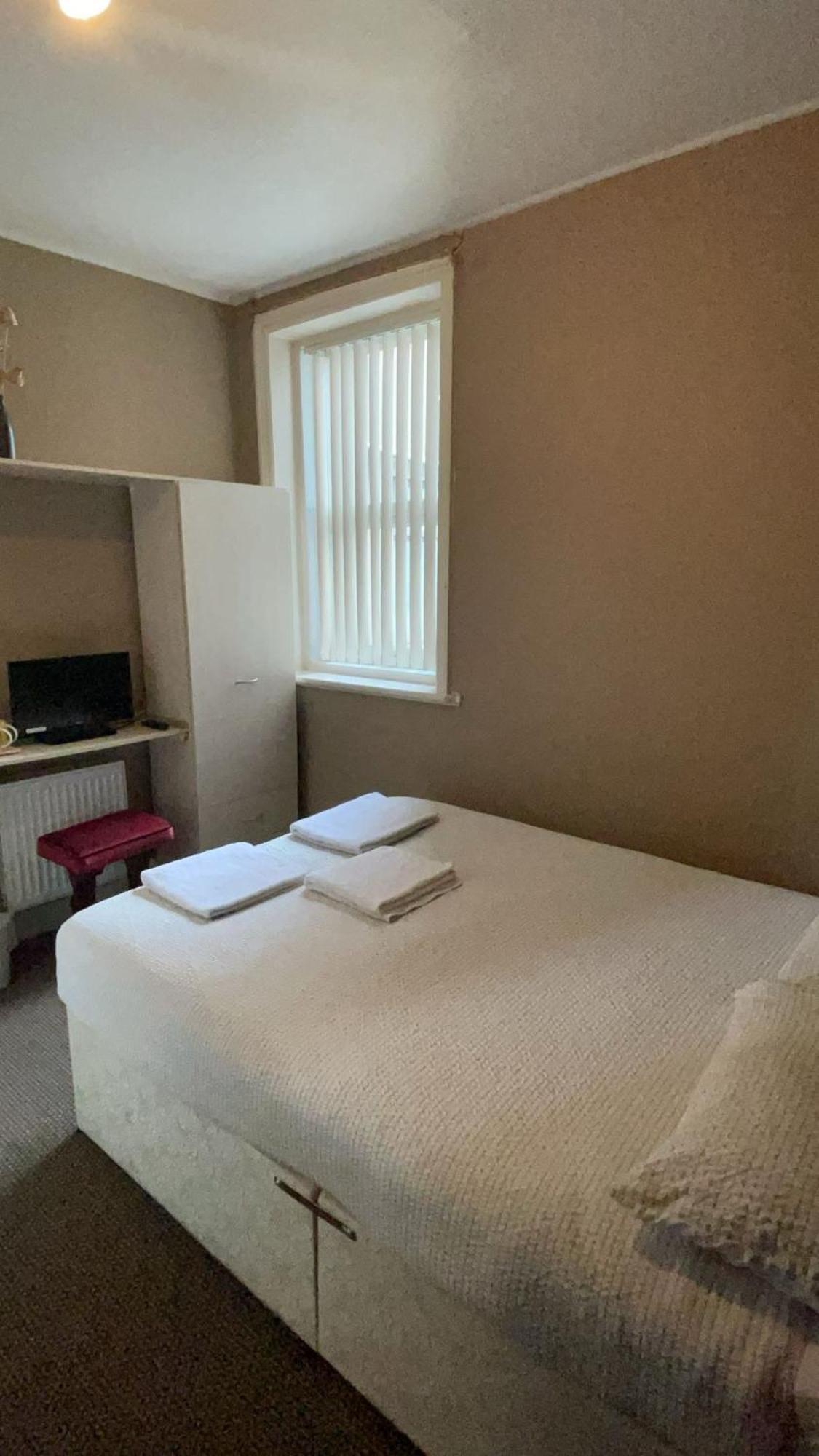 بلاكبول White Moon Hotel المظهر الخارجي الصورة