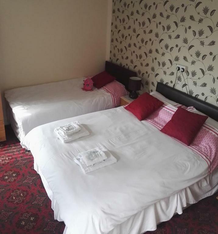 بلاكبول White Moon Hotel المظهر الخارجي الصورة